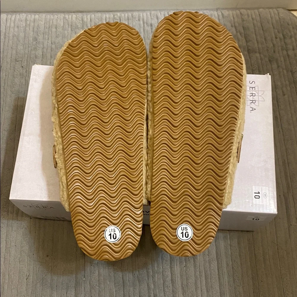 Clogs - Picture 6 of 7